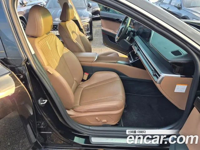 Hyundai Grandeur GN7 — Фото автомобиля 12