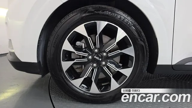 Kia Canival Carnival 4 поколение Дизель 9 мест Prestige — Фото автомобиля 5