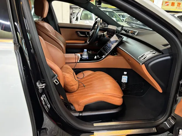 Mercedes-Benz S-Class — Фото автомобиля 8