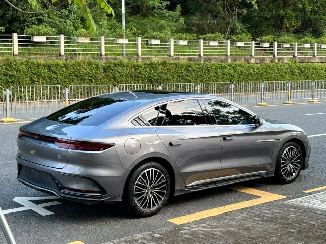 BYD Han — Фото автомобиля 4