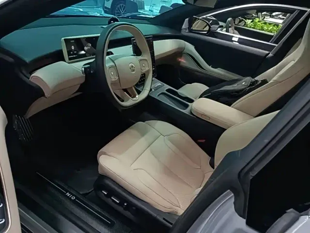 Nio ET5 Touring — Фото автомобиля 15