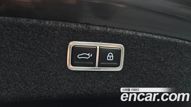 Genesis G80 Бензин 2.5 турбо AWD — Фото автомобиля 17
