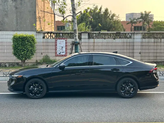 Honda Accord — Фото автомобиля 8