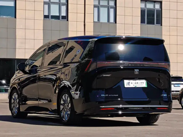 Buick Zhijing Shijia — Фото автомобиля 5