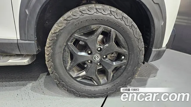 KG_Mobility_Ssangyong Rexton Новый Rexton Sport Khan Дизель 2.2 4WD — Фото автомобиля 5