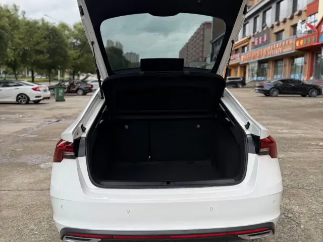 Skoda Octavia — Фото автомобиля 14
