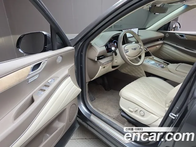 Genesis GV80 — Фото автомобиля 15