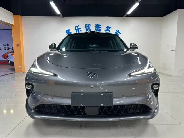 IM Motors LS6 — Фото автомобиля 2