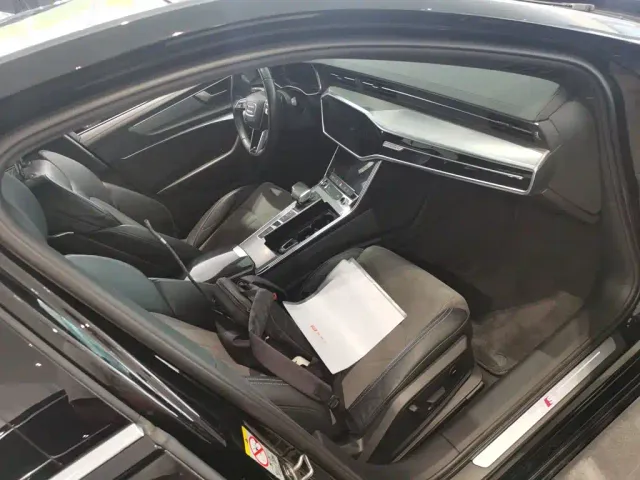 Audi A6L — Фото автомобиля 8