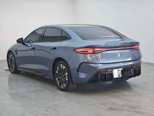 BYD Seal — Фото автомобиля 9