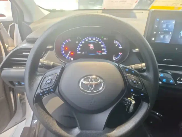 Toyota IZOA — Фото автомобиля 10