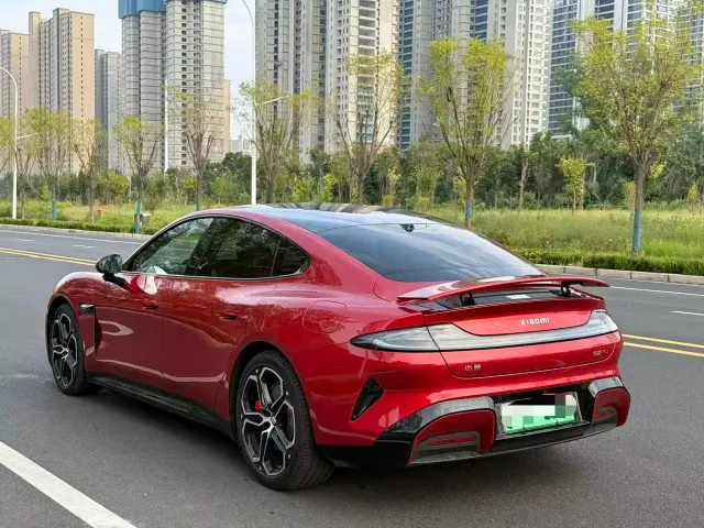Xiaomi SU7 — Фото автомобиля 7