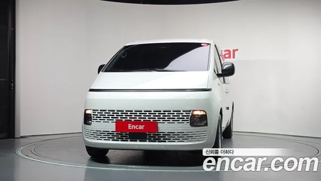 Hyundai Staria — Фото автомобиля 3