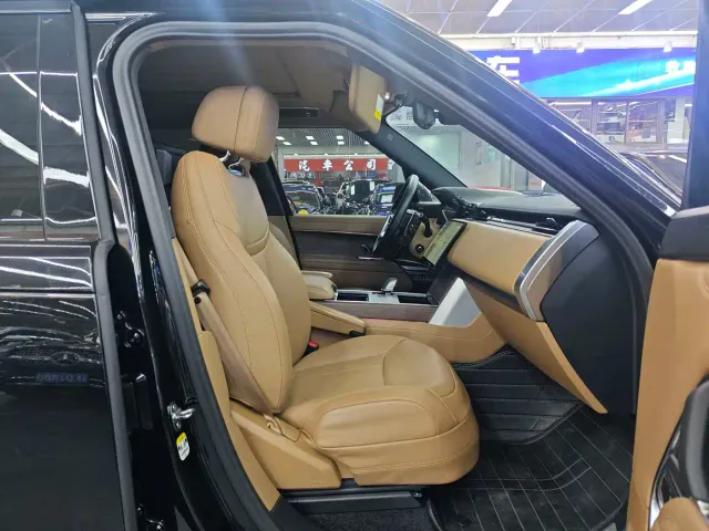Land Rover Range Rover — Фото автомобиля 6