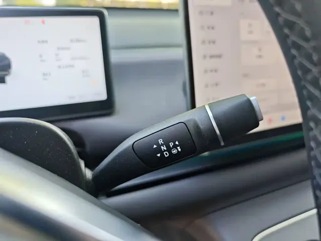 Leapmotor C10 — Фото автомобиля 13