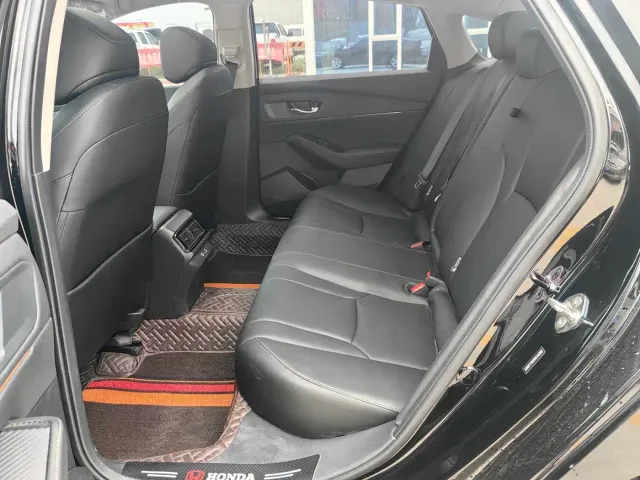 Honda Accord — Фото автомобиля 5
