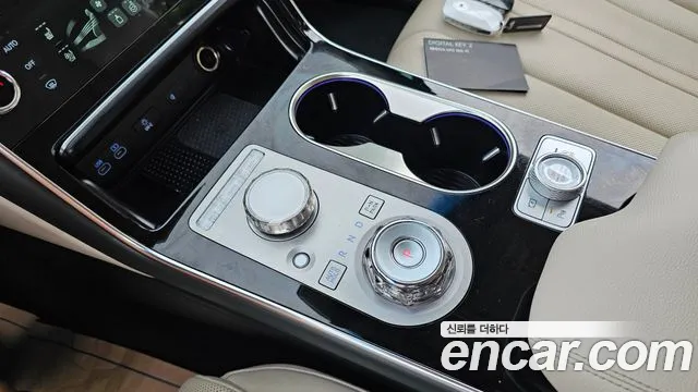 Genesis GV80 — Фото автомобиля 9