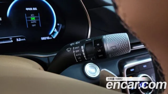 Genesis GV80 2.5T Бензин AWD — Фото автомобиля 30