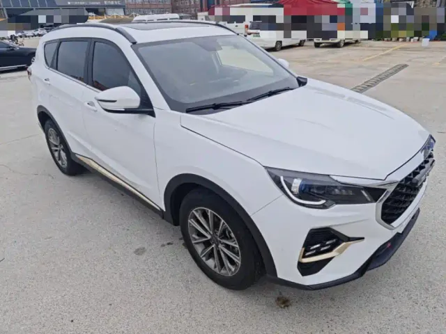 Jetour X70 — Фото автомобиля 3