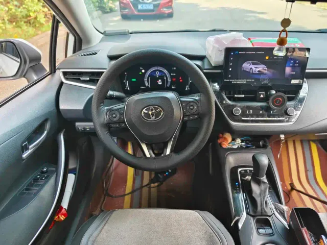 Toyota Corolla — Фото автомобиля 6