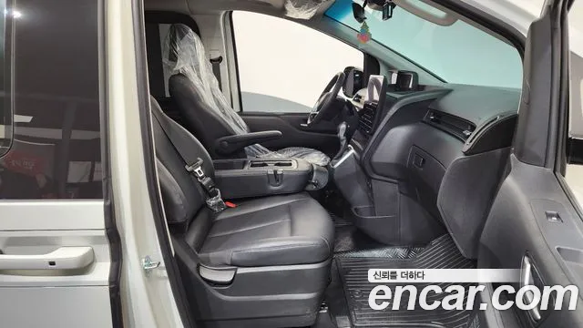 Hyundai Staria Staria 4WD Tourer 11 мест — Фото автомобиля 26