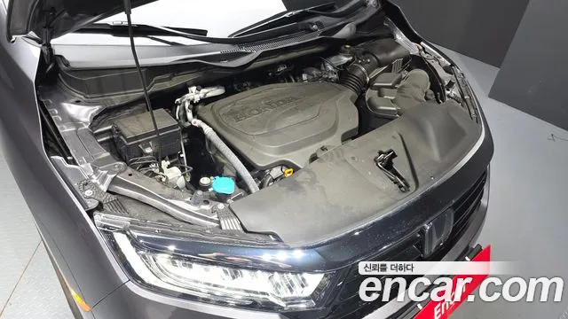 Honda Odyssey — Фото автомобиля 9