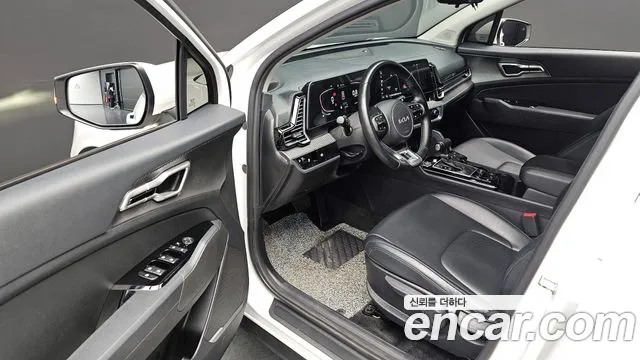 Kia Sportage Sportage 5-е поколение Бензин 1.6 турбо 2WD — Фото автомобиля 12