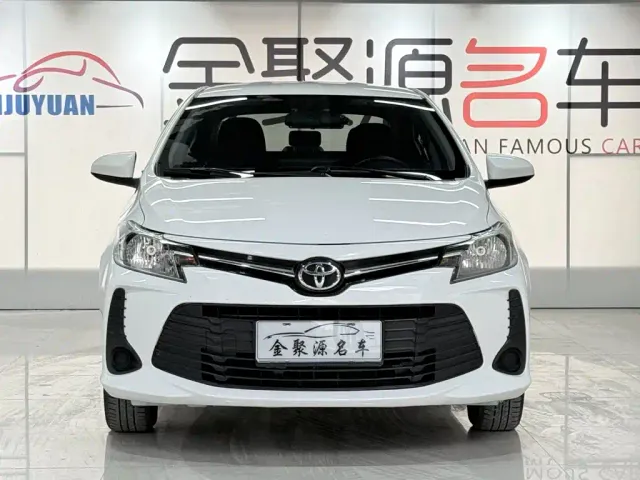 Toyota Vios — Фото автомобиля 2