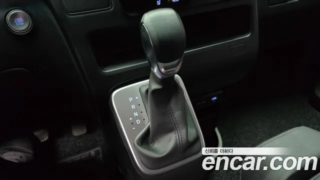 Hyundai Staria — Фото автомобиля 9