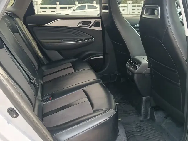 GAC Aion S Plus — Фото автомобиля 11