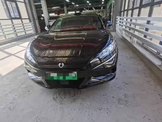 Denza Z9GT — Фото автомобиля 2