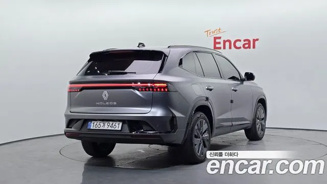 Renault-KoreaSamsung Grand Koleos Grand Koleos 2.0 Iconic 4WD — Фото автомобиля 2