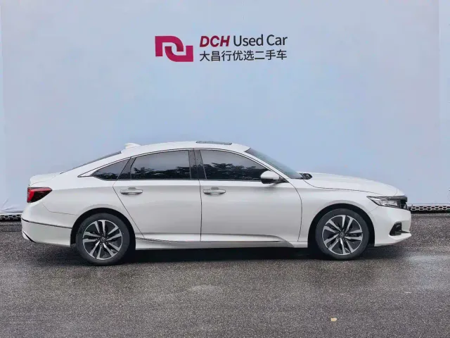 Honda Accord — Фото автомобиля 3