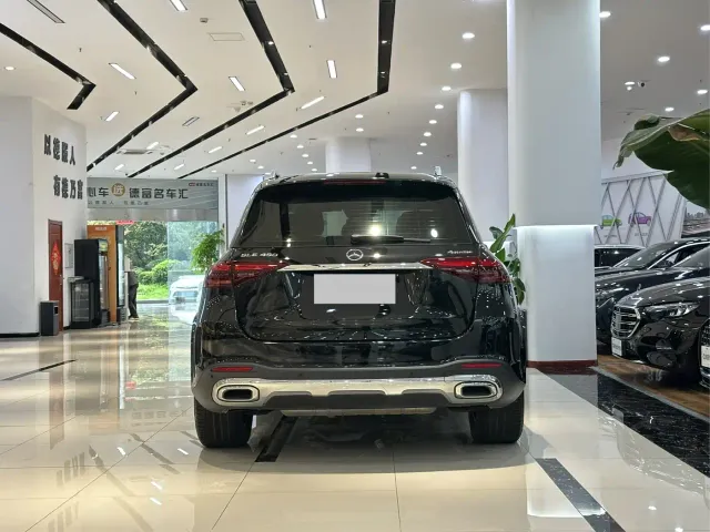 Mercedes-Benz GLE-Class — Фото автомобиля 15