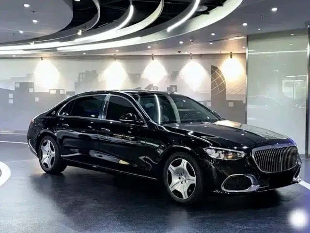Mercedes-Benz Maybach S-Class — Фото автомобиля 13