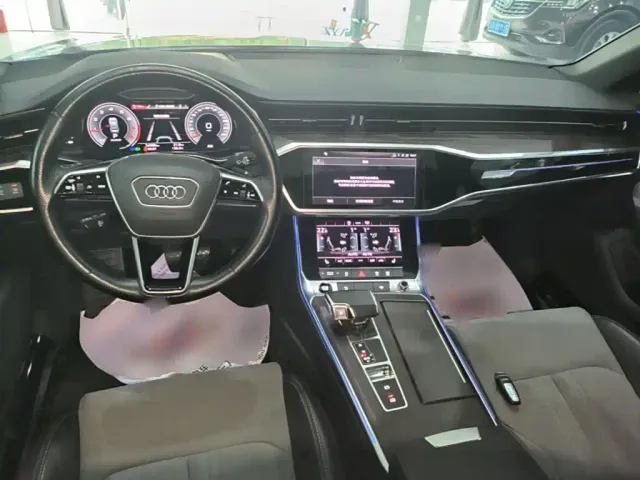 Audi A6L — Фото автомобиля 9