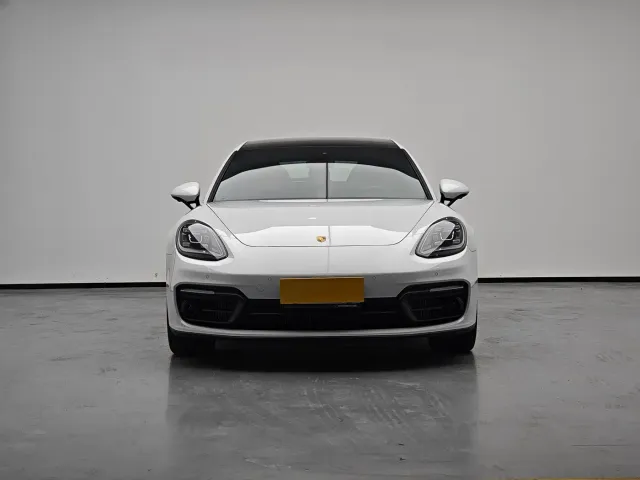 Porsche Panamera — Фото автомобиля 6