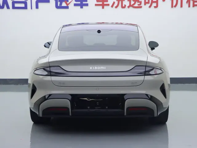 Xiaomi SU7 — Фото автомобиля 22