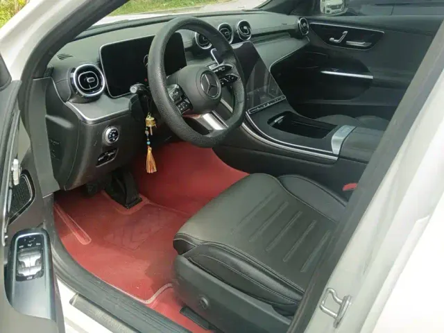 Mercedes-Benz C-Class — Фото автомобиля 9