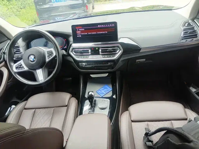 BMW X3 — Фото автомобиля 12