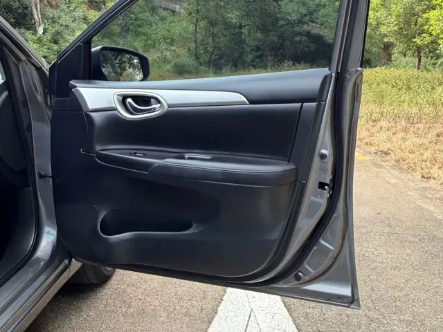 Nissan Sylphy — Фото автомобиля 14