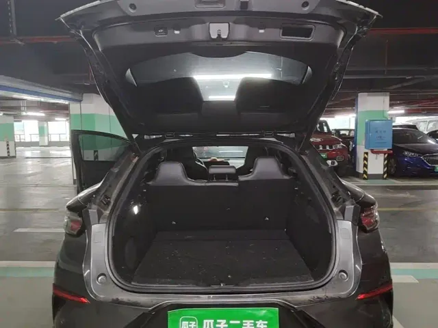 Changan UNI-T — Фото автомобиля 21
