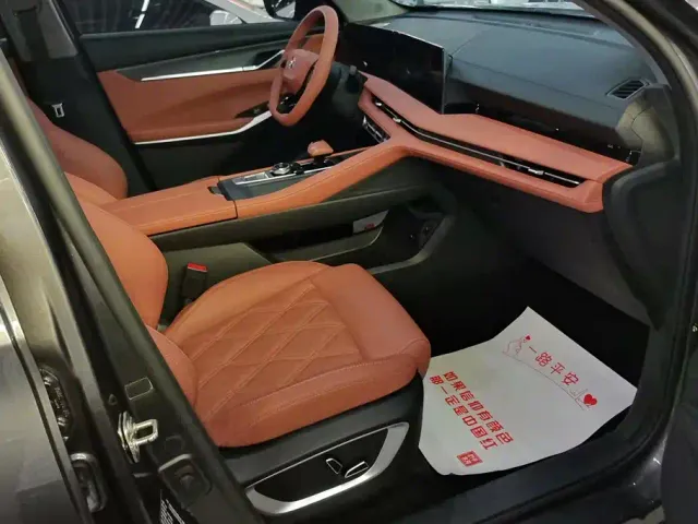 Changan CS75 Plus — Фото автомобиля 8