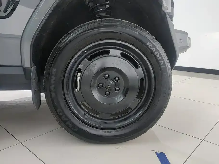 iCAR iCAR V23 2025 FWD Premium Model — Фото автомобиля 6