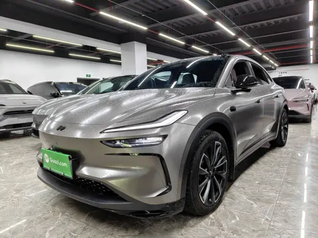 Фотография автомобиля — Onvo L60