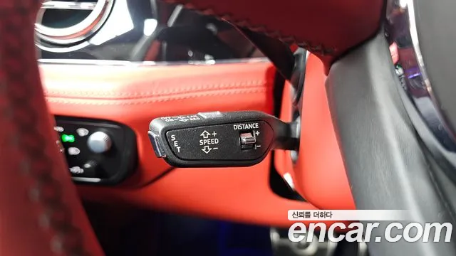 Bentley Bentayga Bentayga 4.0 V8 Azure — Фото автомобиля 21