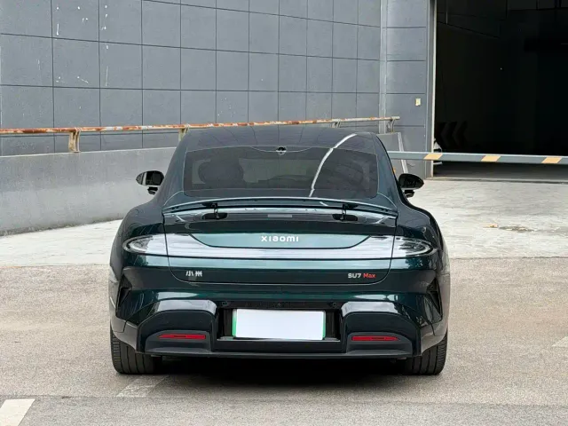 Xiaomi SU7 — Фото автомобиля 6