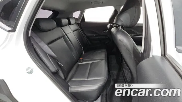 Hyundai Kona SX2 — Фото автомобиля 17