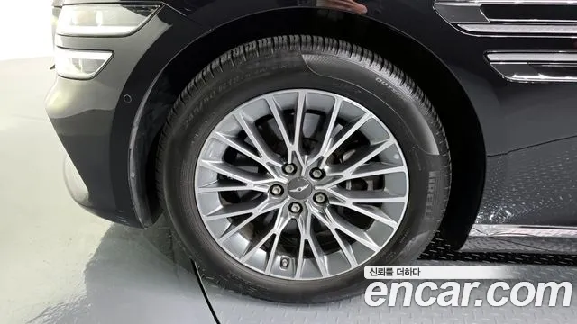 Genesis G80 Бензин 2.5 турбо 2WD — Фото автомобиля 3