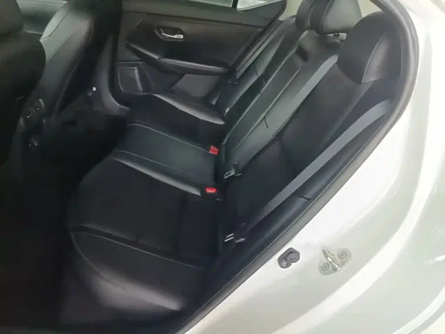 Nissan Sylphy — Фото автомобиля 16